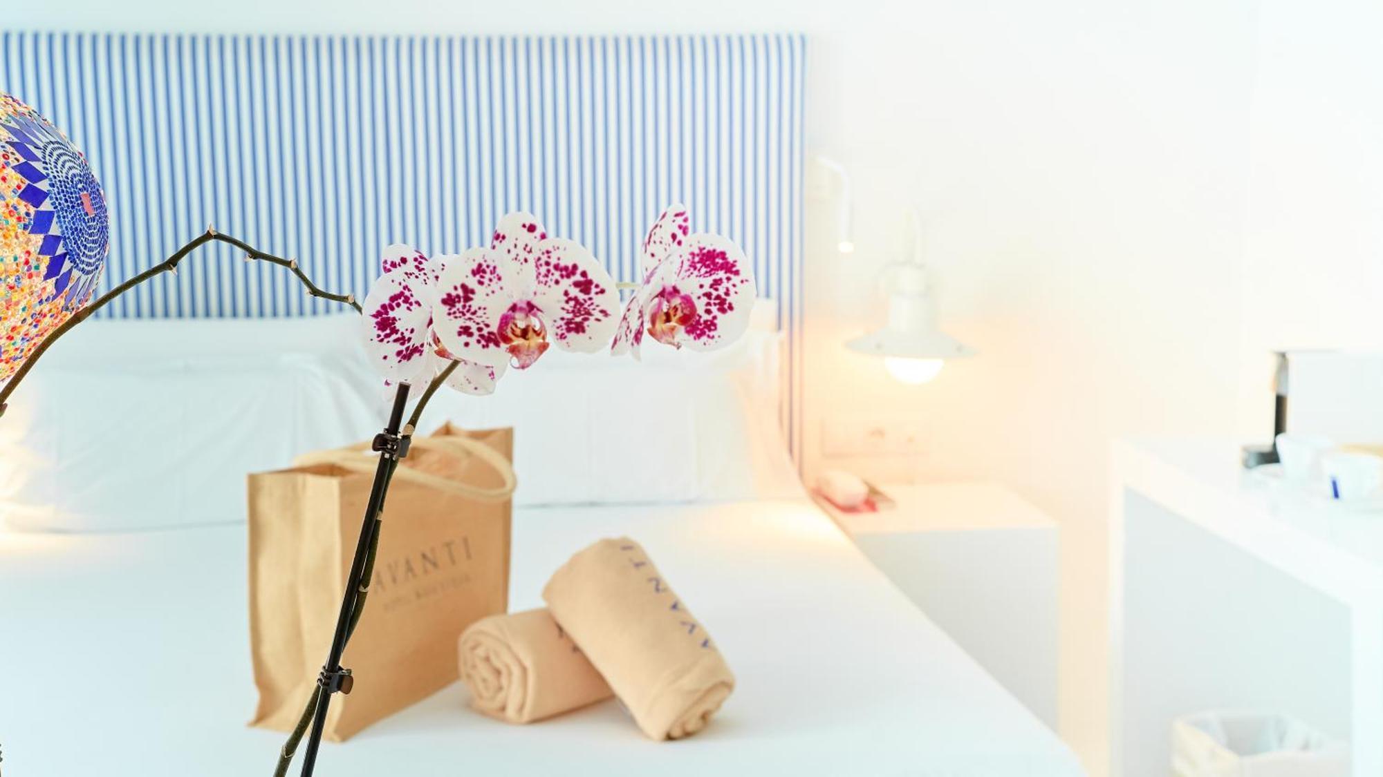 Avanti Lifestyle Hotel - Only Adults Коральео Номер фото
